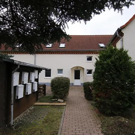Urlaubszuhause By Interhome Naundorf (Zschepplin, Nordsachsen)