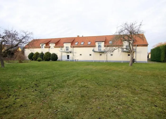 Urlaubszuhause By Interhome Naundorf (Zschepplin, Nordsachsen)